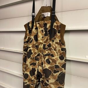 Columbia old school cam bibs.  Size large